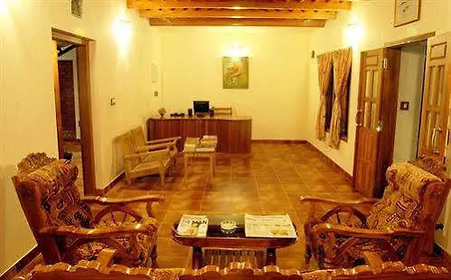 Hotel Bracknell Forest Munnar